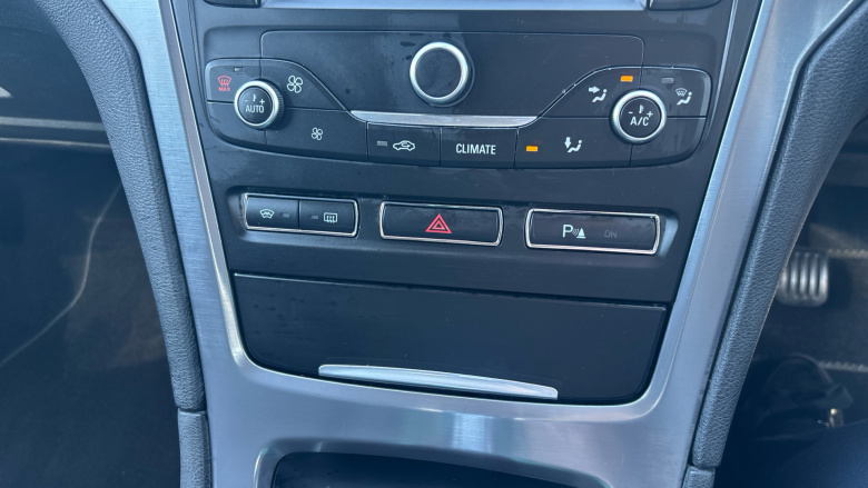 Ford Mondeo 2.0 TDCi 163 Titanium X Business Edition 5dr Diesel Hatchback